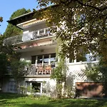 Schönes Appartement mit Gartenblick